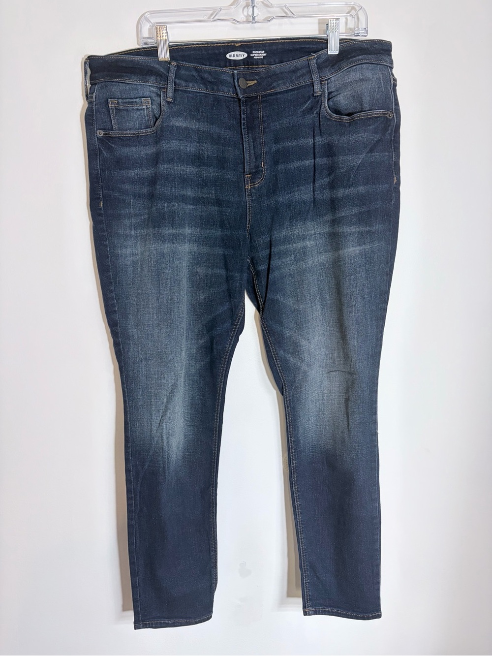 Old Navy Rockstar Women’s Slim Straight dark wash size 18